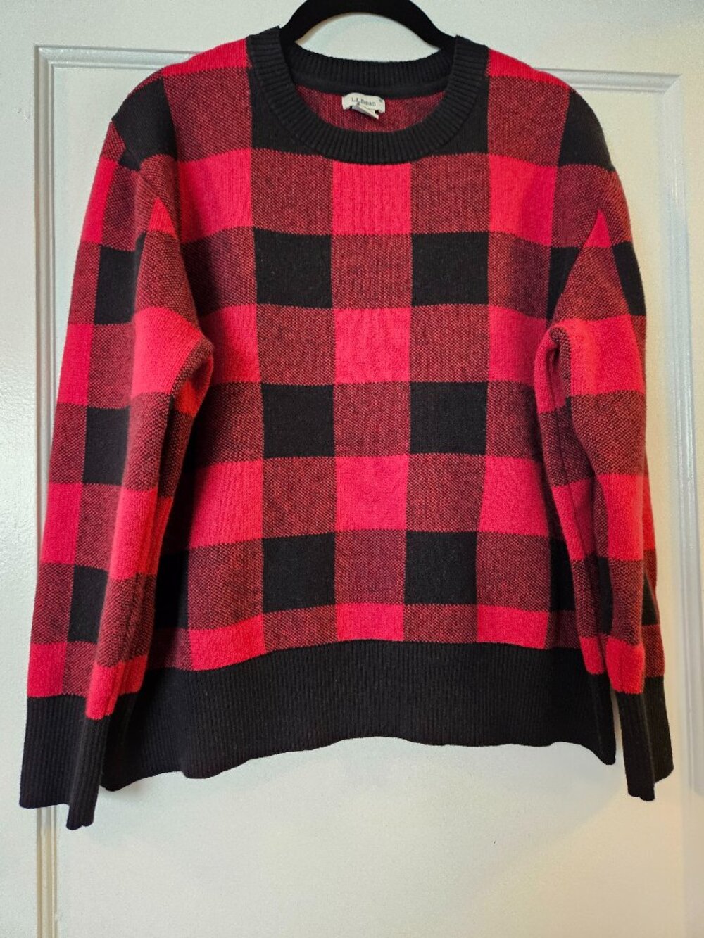 L.L. Bean Buffalo Plaid Cotton Cashmere Crewneck Sweater in Red/Black Size M